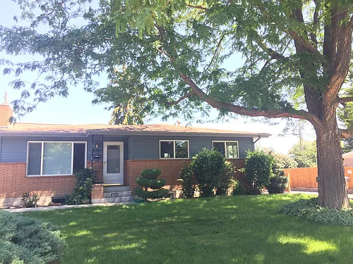 6210 W Edgewater Dr Photo 1