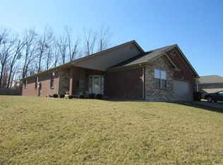 201 Sangria Dr, Vine Grove, KY 40175