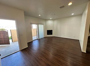19533 E Cypress St UNIT 8, Covina, CA 91724