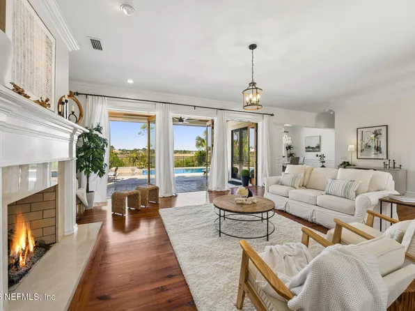 121 CARRIAGE LAMP Way, Ponte Vedra Beach, FL 32082