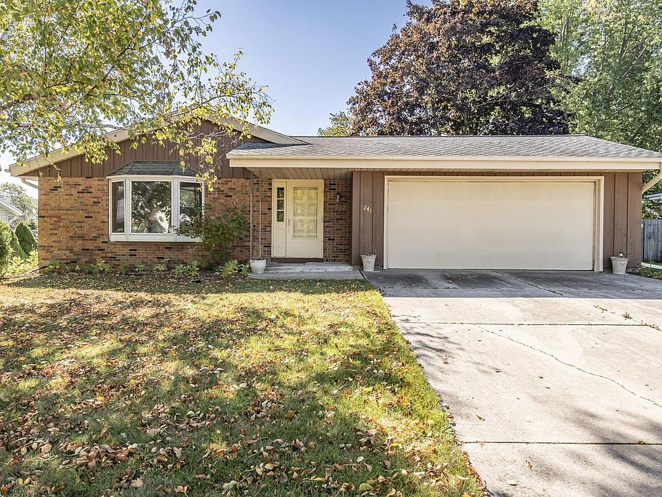 1st image of 241 East Norport DRIVE