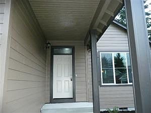 2nd image of 13409 NE 51st St