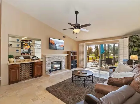 288 Desert Falls Dr E, Palm Desert, CA 92211