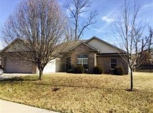 3404 Piranha Ct, Columbia, MO 65202