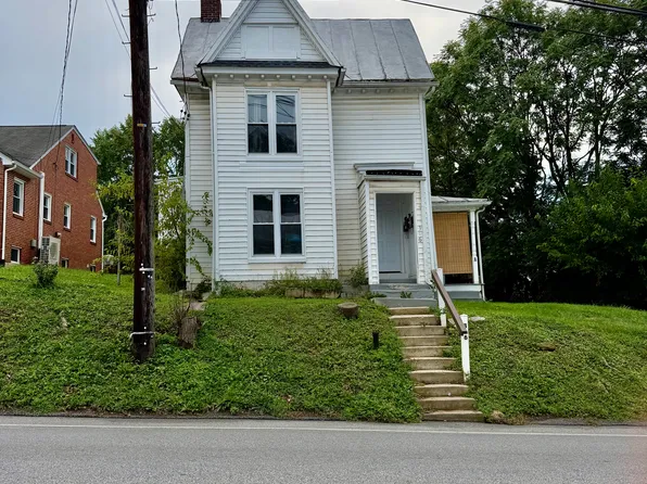 316 E Main St APT C, Westminster, MD 21157