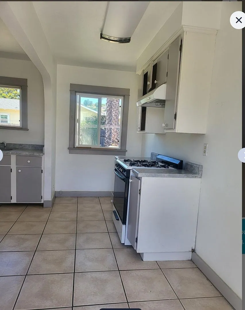 Coming Soon 2-Bedroom, 1 -Bath House — Photo 3