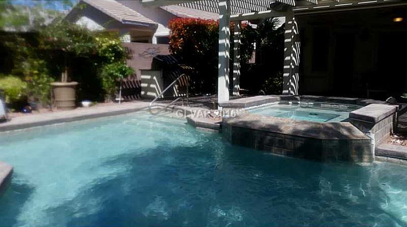 1st image of 2589 Ivoryhill St