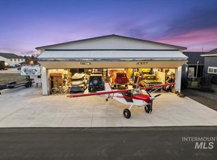21301 Cessna Ct, Greenleaf, ID 83626