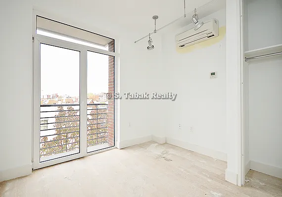 Rented by JYC Realty | media 14