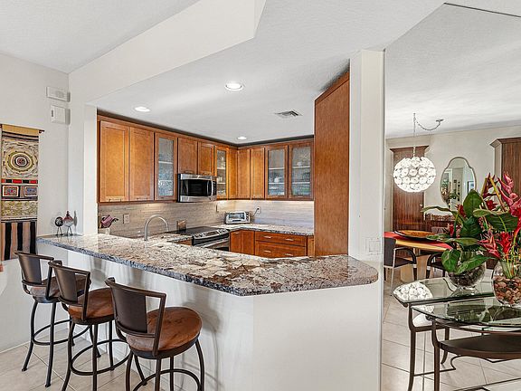 3rd image of 12498 Crystal Pointe Drive #102