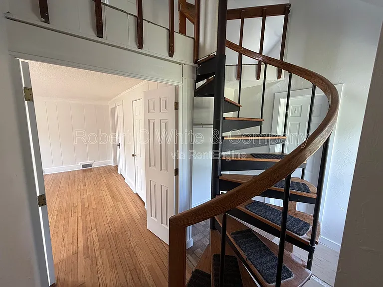 202 Main St #C — Photo 25