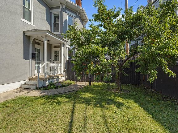 5th image of 30 Clark Pl