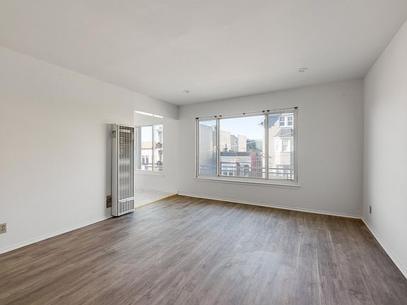 3rd image of 2899 Jackson St #5