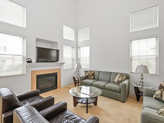 2nd image of 6424 Blue Sky Ln