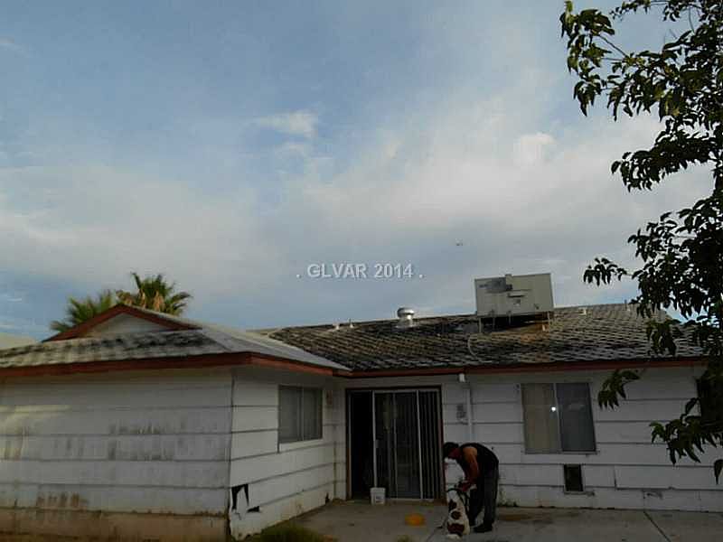 2nd image of 4536 Bennett Dr