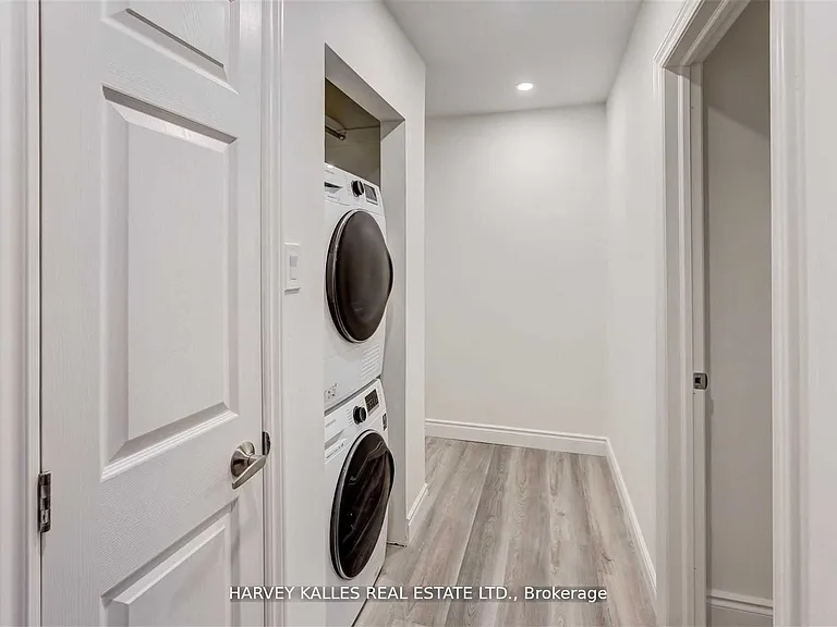 901 Millwood Rd #B — Photo 16