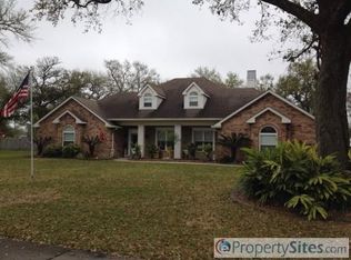 155 Sarah Victoria Dr, Belle Chasse, LA 70037