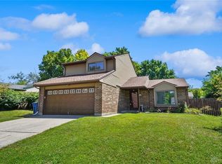 3232 Pinnacle Park Dr, Dayton, OH 45439