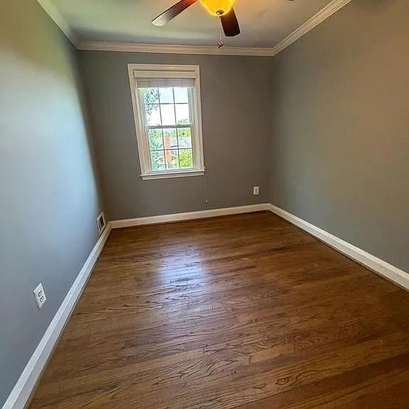 1543 Cottage Ln — Photo 36