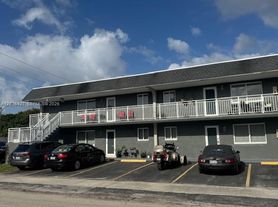 920 SE 2nd Ave, Hallandale, FL