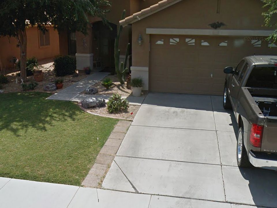 1st image of 16444 N 152nd Ct