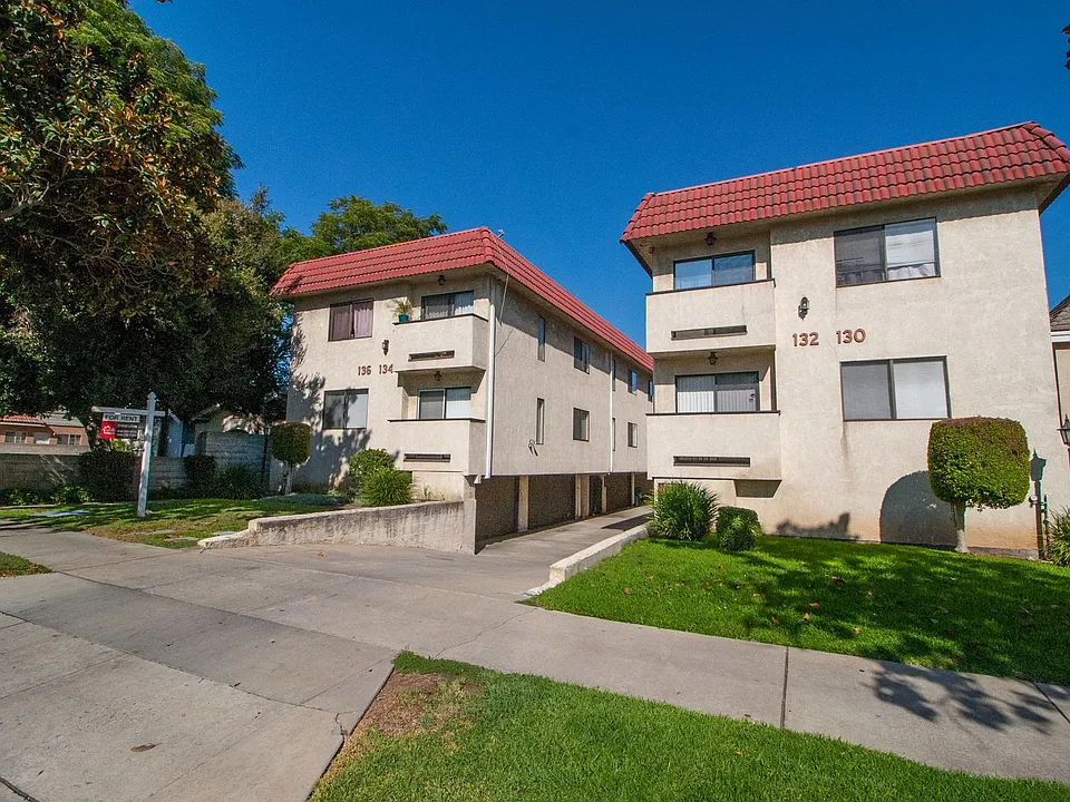 136 N Marengo Ave #C