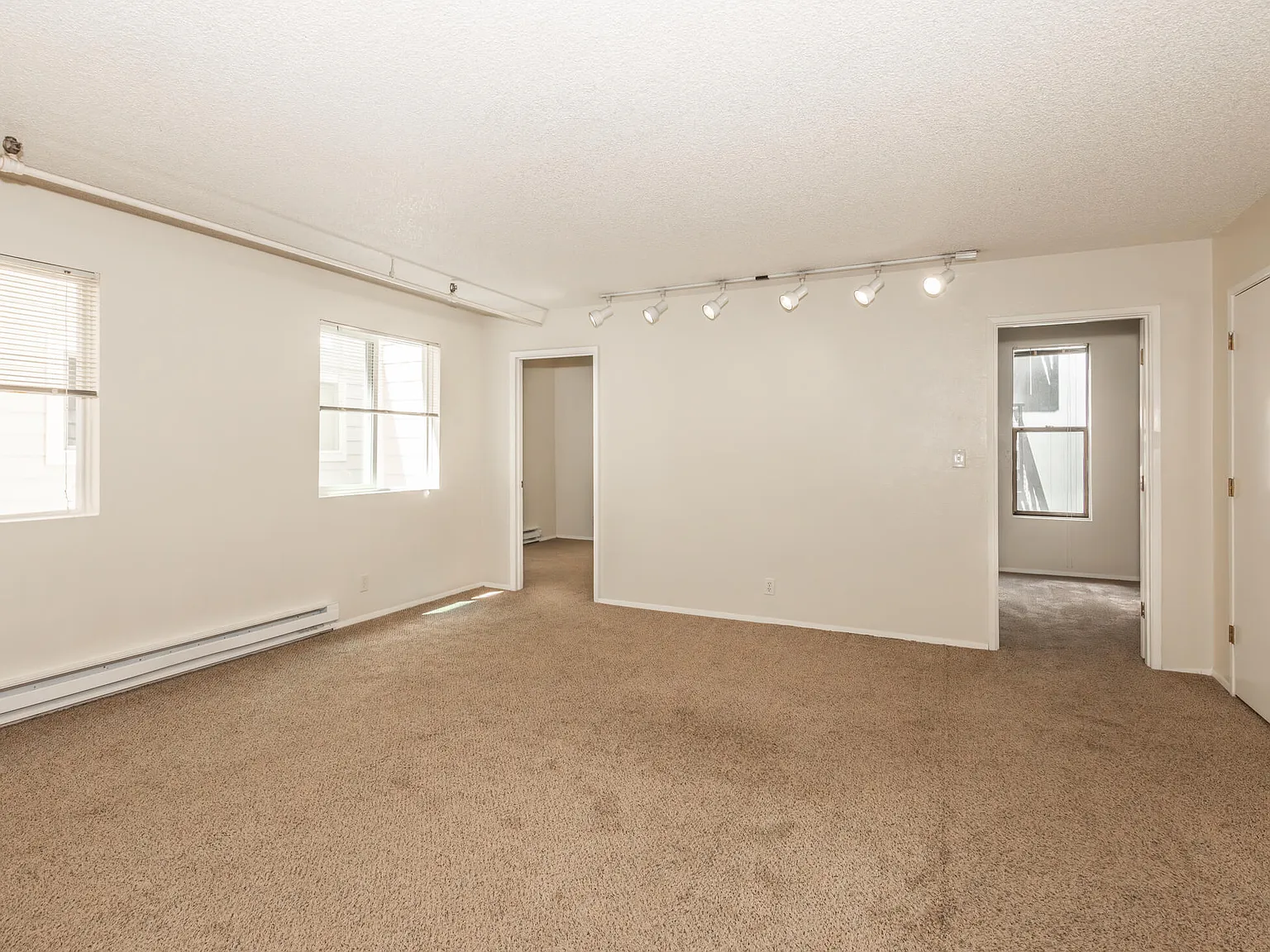 Grandview Apartments — Photo 2
