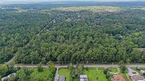 3rd image of Thompson Rd