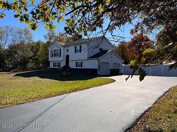 2nd image of 216 Center Dr
