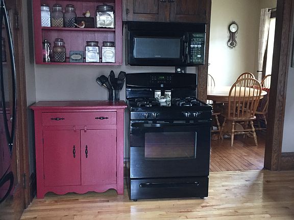 Kitchen view from entry