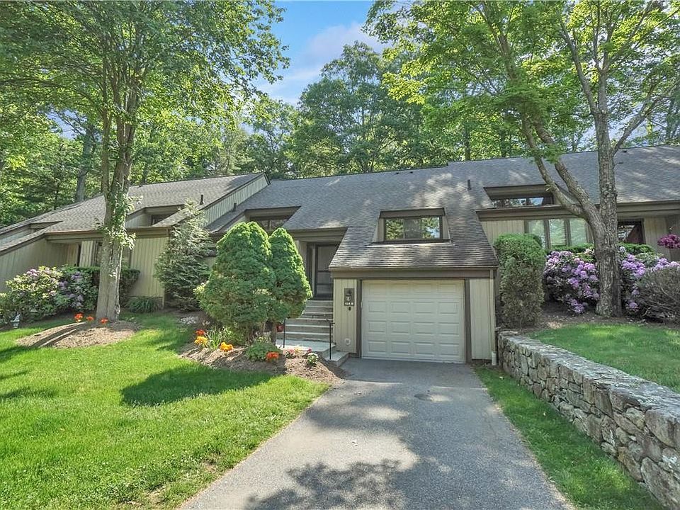 1st image of 424 Heritage Hills #B