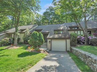 424 Heritage Hls #B, Somers, NY 10589