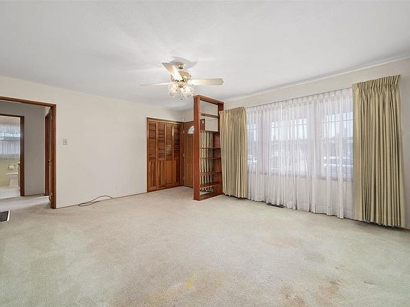 5th image of 4130 Robert Ave