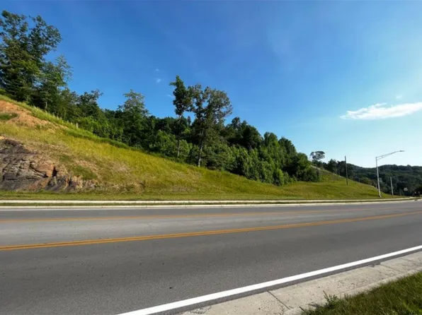 9999 Memorial Dr, Manchester, KY 40962
