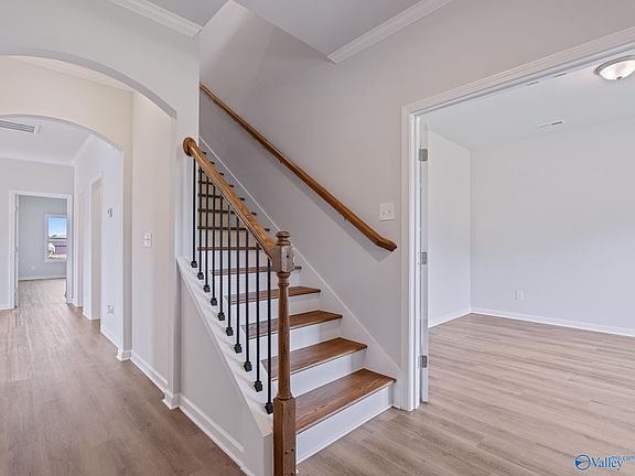 7th image of this home