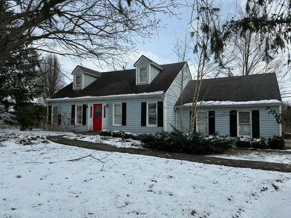 1001 Raintree Dr, Richmond, KY 40475