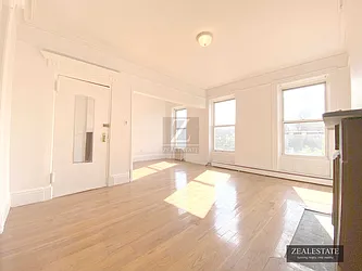 Rented by ZealEstate Group Inc