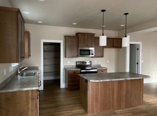 103 Wildrose Ct, Hamilton, MT 59840