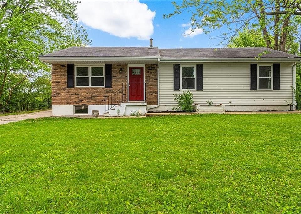 1st image of 19513 E 5th Terrace Ct N