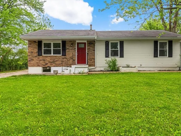 19513 E 5th Terrace Ct N, Independence, MO 64056