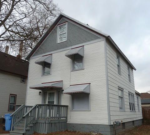 2nd image of 120 Woodlawn Ave
