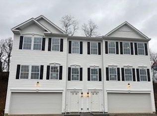 1261 Bedford Rd #2084A, Irwin, PA 15642