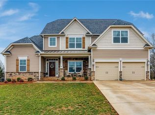135 Meadowfield Run, Clemmons, NC 27012