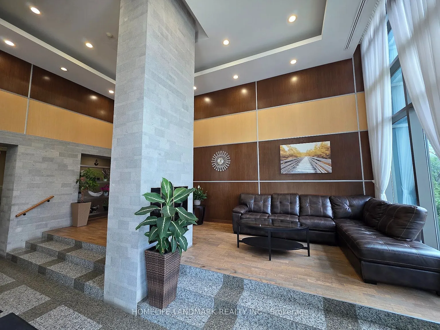 2 bed, $2,400 — Photo 3