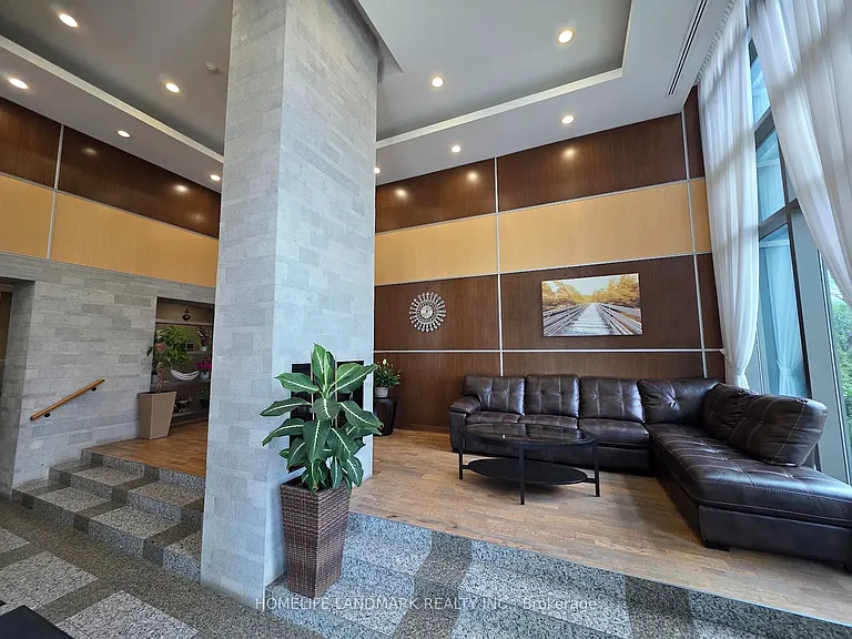 88 Grangeway Ave #1006 — Photo 3