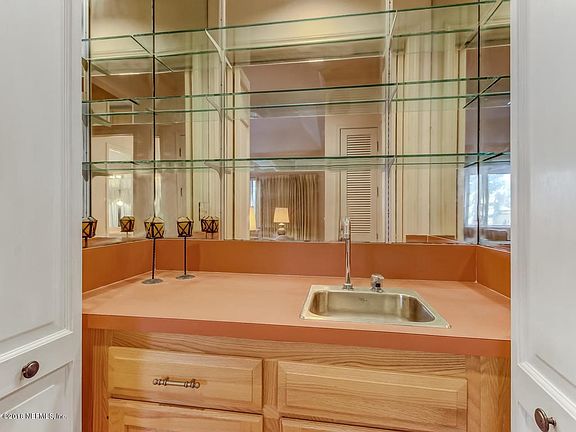 6744 Linford Ln Jacksonville-024-41-Wet