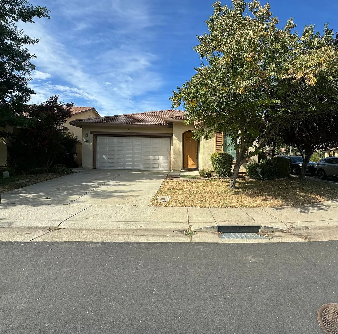 Beautiful 3-Bedroom, 2-Bath Single-Story Home for Rent in Rancho Cordova — Photo 1