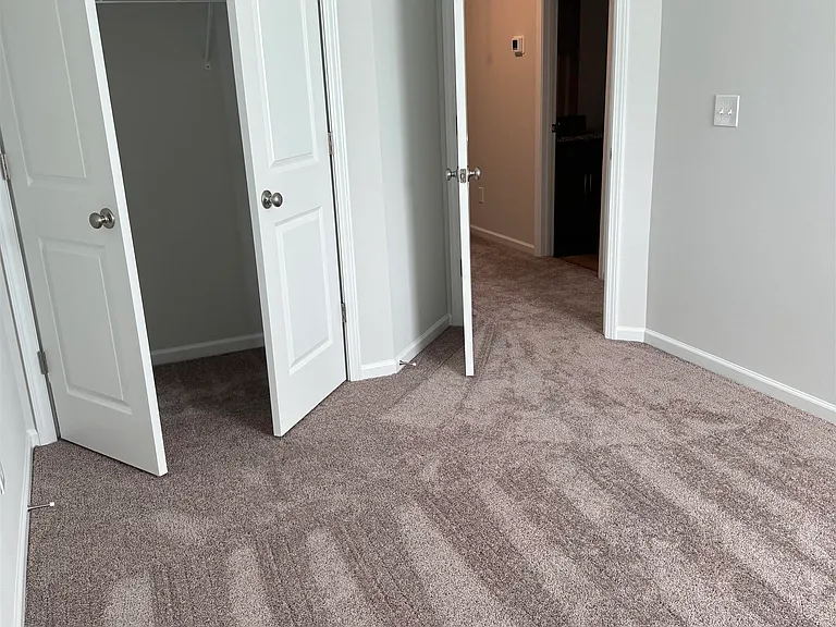 2014 Skyline Rd — Photo 3