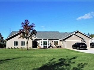 10005 Pleasant Grove School Rd, Elk Grove, CA 95624