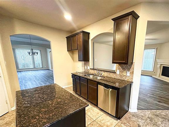 5th image of 15023 Russet Bend Ln